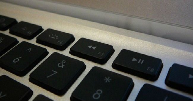 How to use the Fn key on a laptop keyboard - AnonyViet - English Version