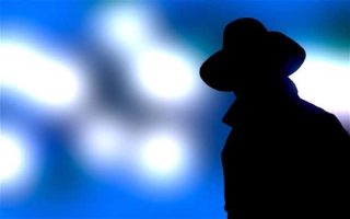 Sneak peek at images from other people’s camera memory card