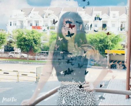 How to make photo video disappear on phone with Meitu