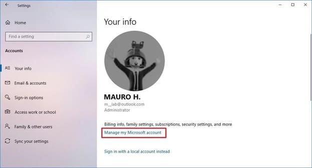 How to change account name on Windows 10 login screen