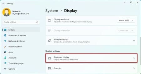 Cách thay đổi Refresh Rate màn hình trên Windows 11 32