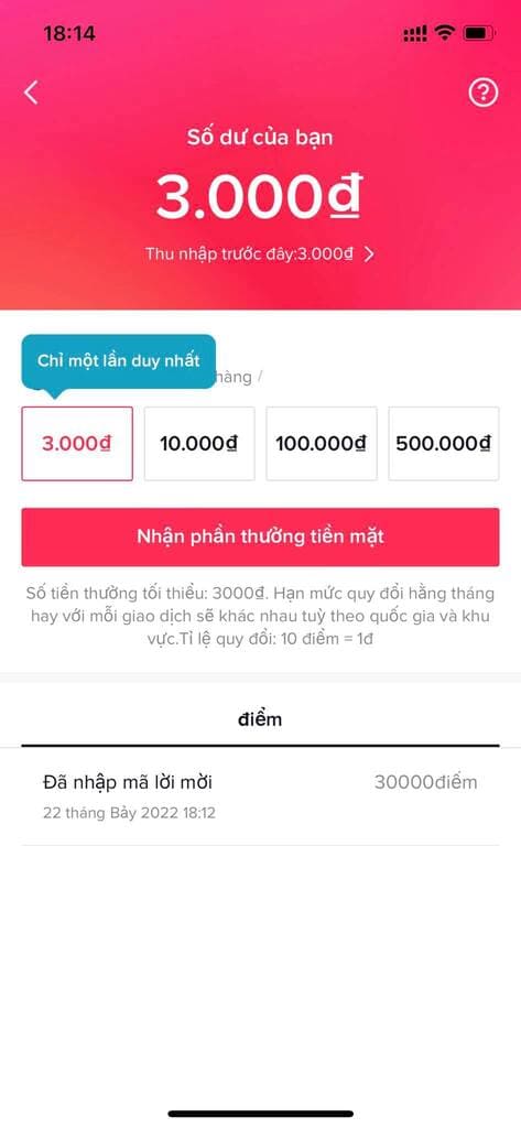 Tiktok is giving away 1,650,000 VND for all 12 . accounts