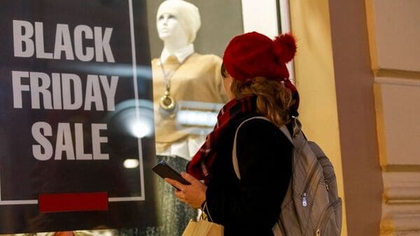 When is Black Friday?  What to buy on Black Friday 11 sale