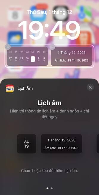 How to set lunar calendar on iPhone lock screen