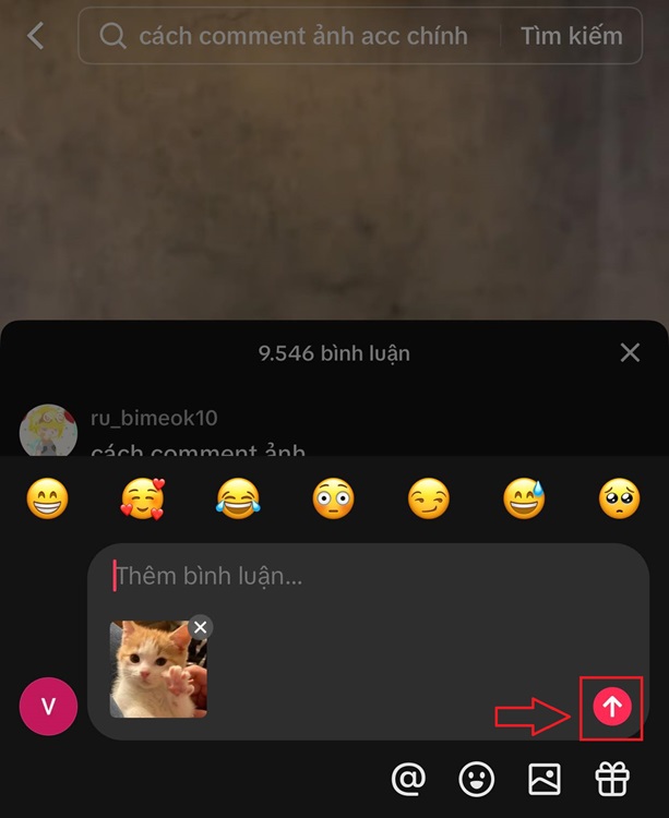 How to comment on TikTok with images