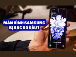 Why does Samsung phone screen have streaks and how to fix it