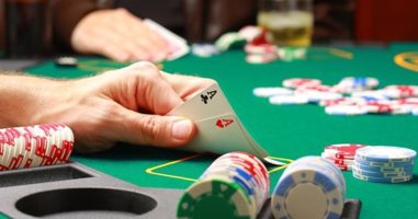 Bài poker là gì? Mg188 chia sẻ cách chơi chi tiết nhất cho người mới