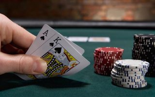 Bài poker là gì? Mg188 chia sẻ cách chơi chi tiết nhất cho người mới