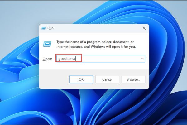 4 cách gỡ Ask Copilot khỏi menu chuột phải trên Windows 11 24 Gõ gpedit.msc