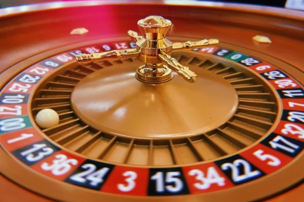 Toàn tập luật chơi roulette tại FB88 cực cuốn 4