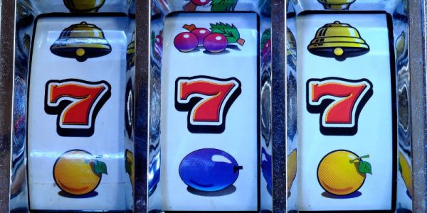 Nổ hũ 3in1bet trải nghiệm cá cược và chiến thắng 3