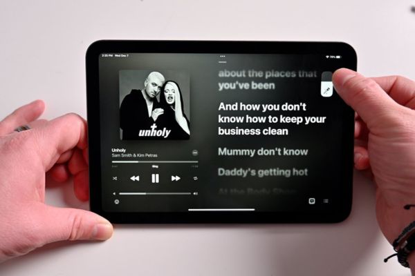 Hướng dẫn hát Karaoke với Apple Music Sing 25 Tại sao tôi không thấy nút micro của Apple Music Sing?