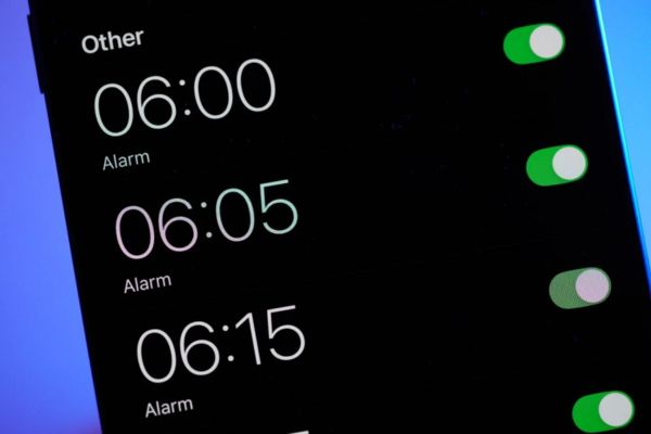 Cách chỉnh thời gian hoãn báo thức iOS 26 12 Nên đặt thời gian hoãn báo thức bao lâu là hợp lý?