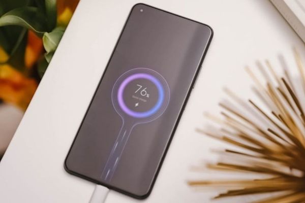 Vì sao nên kiểm tra tốc độ sạc trên Android?