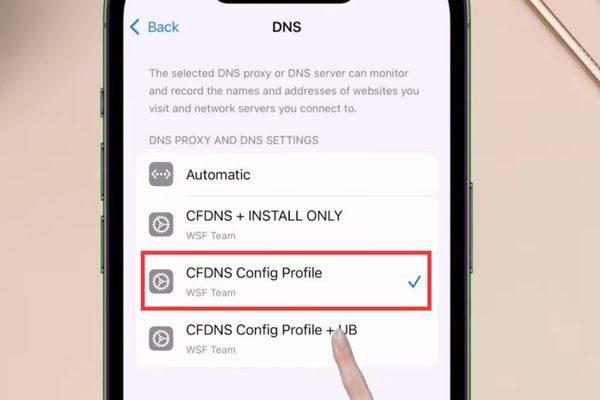 Cách bypass Unable to Verify App trên iPhone 28 Chọn CFDNS Config Profile