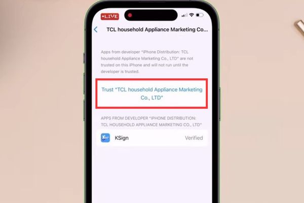 Cách bypass Unable to Verify App trên iPhone 21 Chọn Trust…