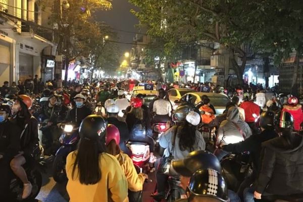 Danh sách các khu vực cấm xe xăng tại Hà Nội và TP.HCM 9 Những khu vực nào sẽ tiên phong hạn chế xe xăng?