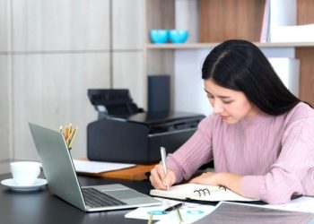 Bí quyết kiếm tiền từ kỹ năng viết lách trong thời đại số 7