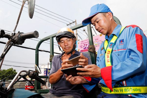 So sánh việc dùng voucher và thanh toán thông thường