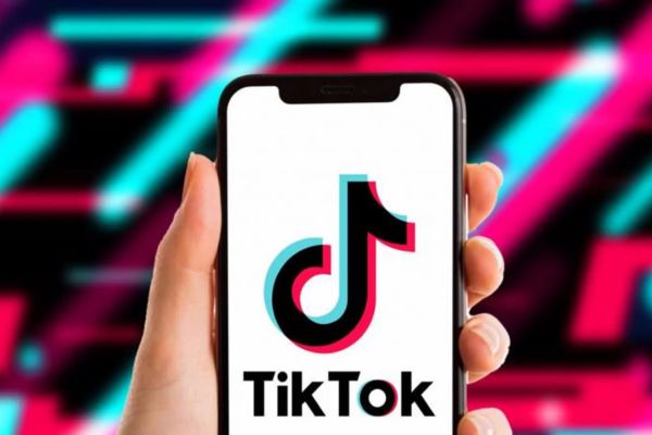 Prompt wrote a great Adam voice script for TikTok videos
