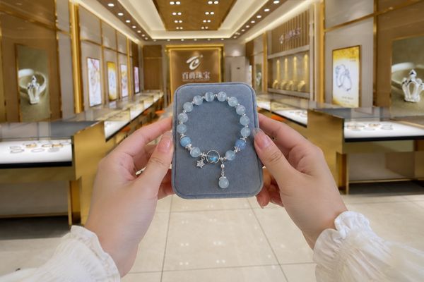 Sức hút của những bức ảnh góc nhìn thứ nhất (POV)