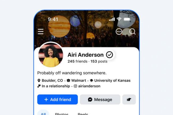 Hướng dẫn cách nhận tick trắng Facebook miễn phí 11 Tick trắng Facebook thực chất là gì?