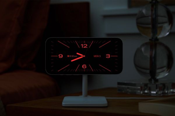 Cách tắt màn hình đỏ trên chế độ StandBy cho iPhone 12 Vì sao màn hình StandBy lại chuyển sang màu đỏ vào ban đêm?